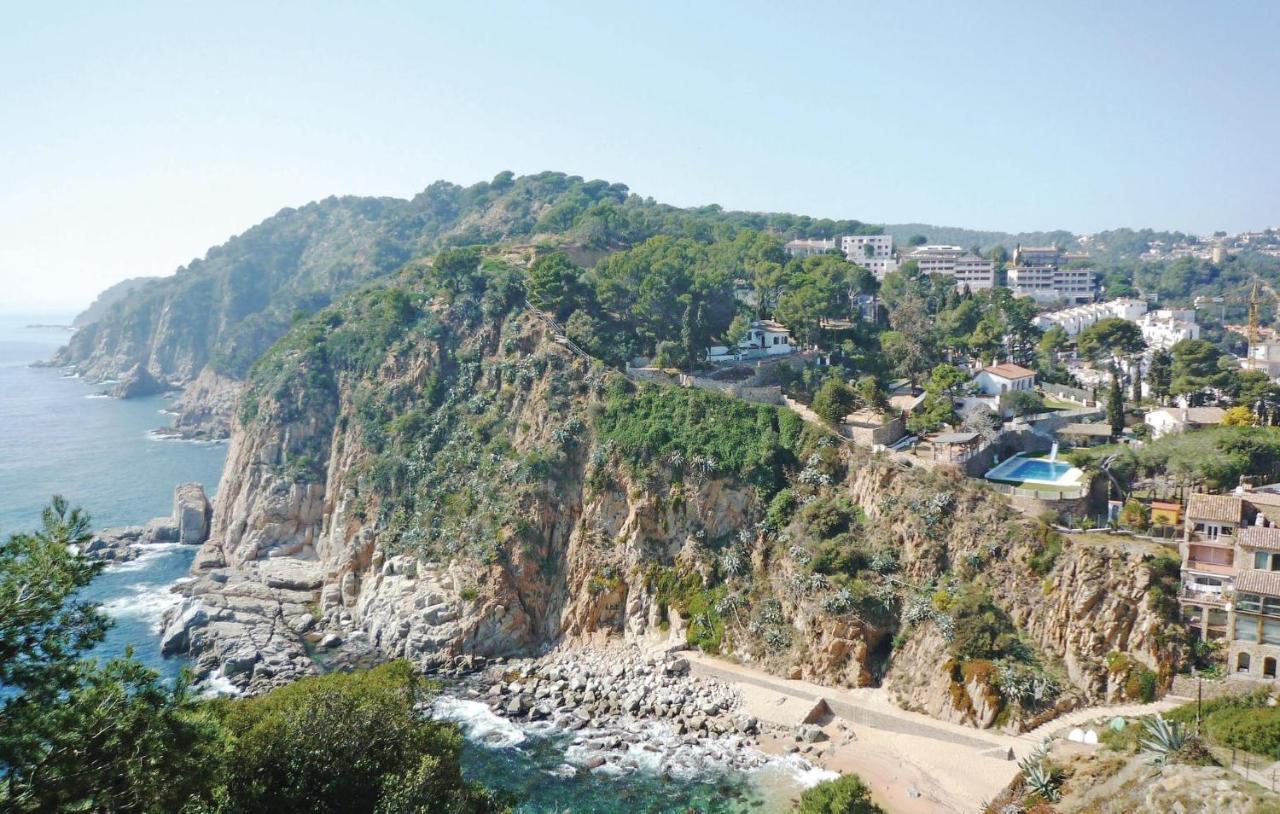 Amazing Apartment In Tossa De Mar With Wifi 外观 照片