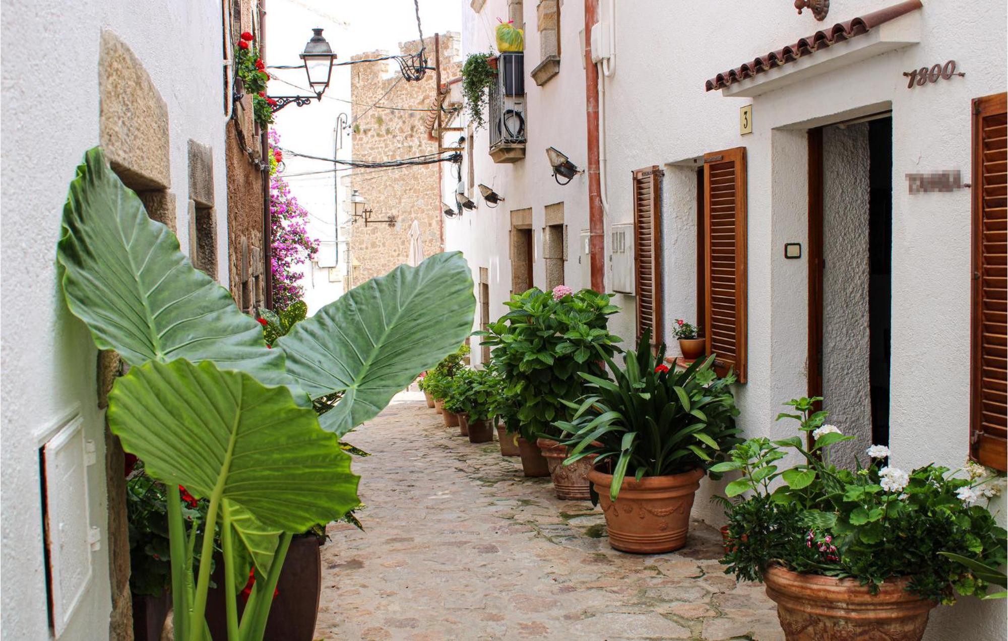 Amazing Apartment In Tossa De Mar With Wifi 外观 照片