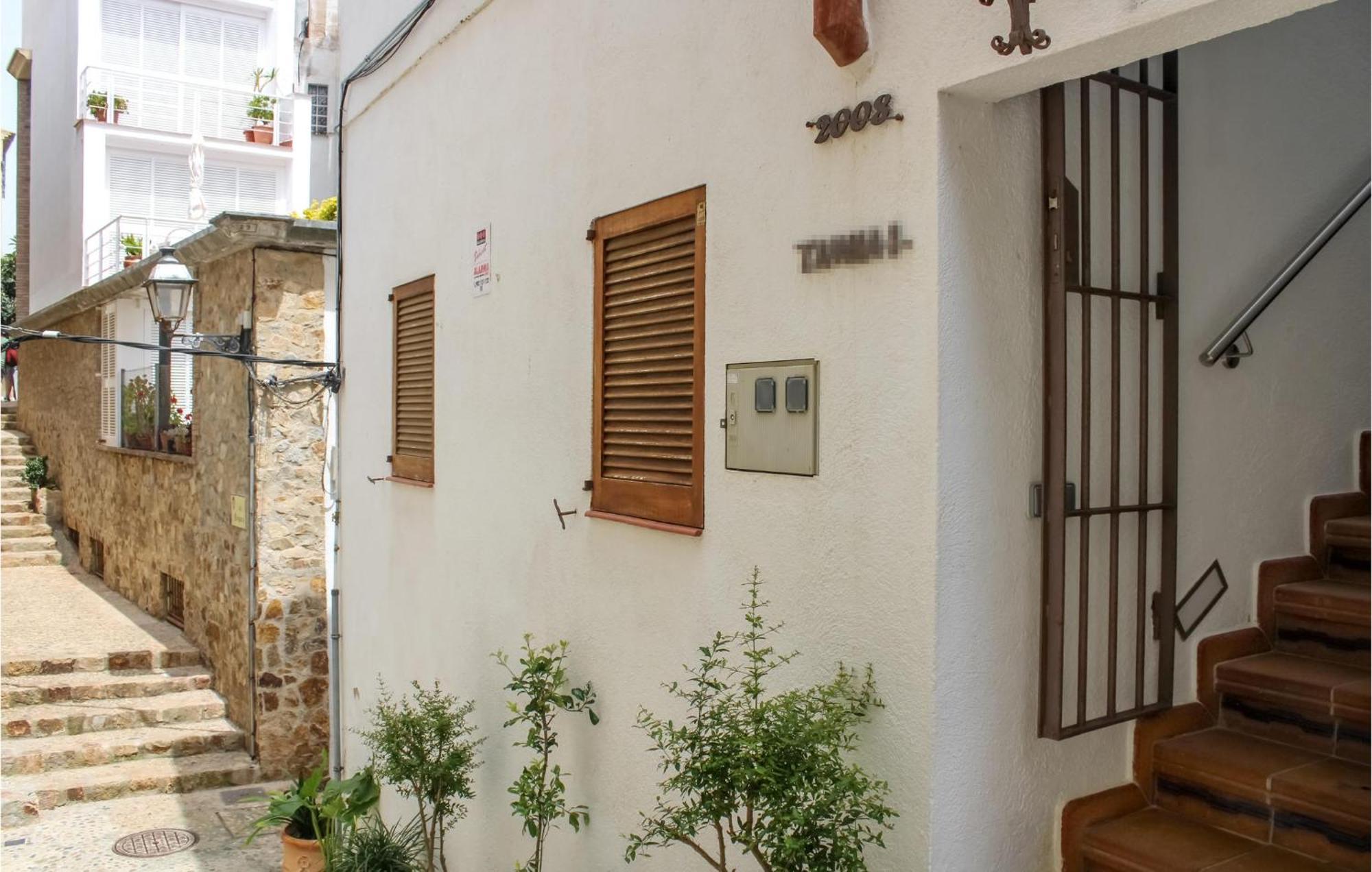 Amazing Apartment In Tossa De Mar With Wifi 外观 照片